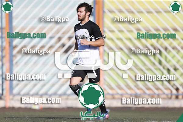 استقلال ۲ - ۰