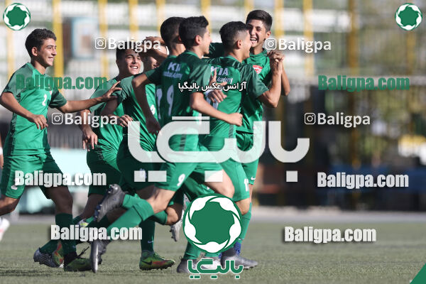 پیکان 0–3 کیا