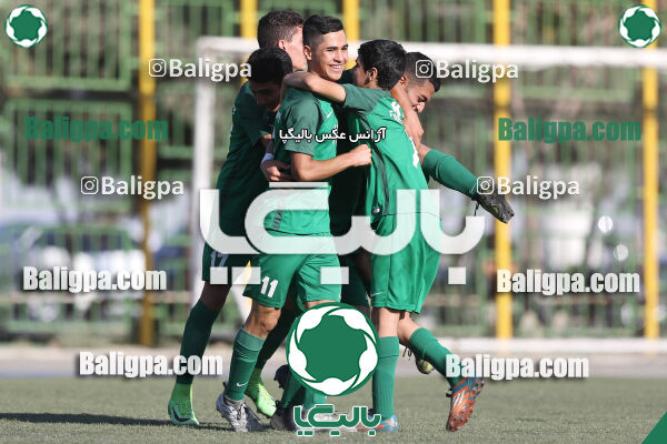پیکان 0–3 کیا