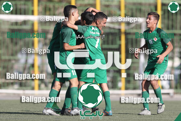 پیکان 0–3 کیا