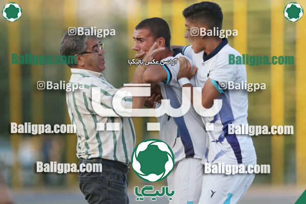پیکان 0–3 کیا
