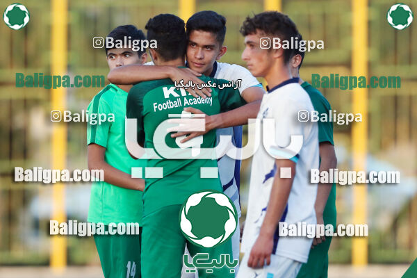 پیکان 0–3 کیا