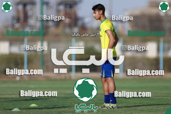 صنعت نفت آبادان ۰ - ۲ مس رفسنجان