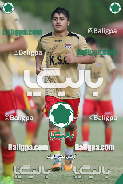 فولاد خوزستان ۲ - ۱