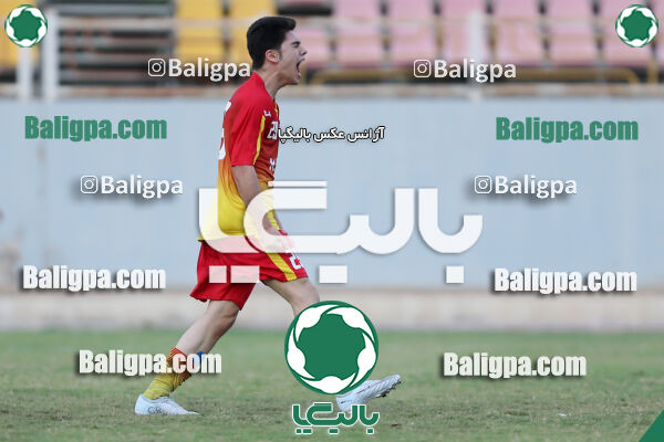 فولاد خوزستان ۲ - ۱