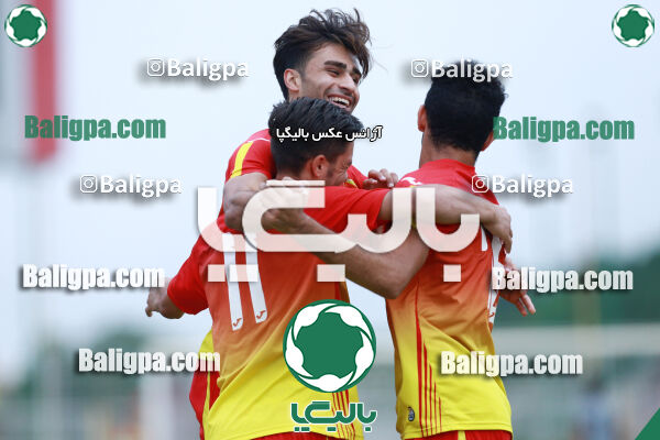 فولاد خوزستان ۲ - ۱ نساجی مازندران