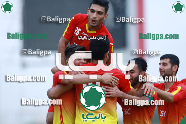 فولاد خوزستان ۲ - ۱ نساجی مازندران