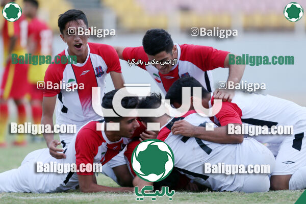 فولاد خوزستان ۲ - ۱ نساجی مازندران
