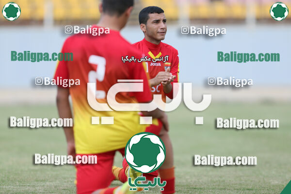 فولاد خوزستان ۴ - ۱