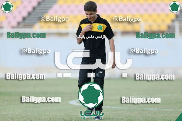 فولاد خوزستان ۴ - ۱
