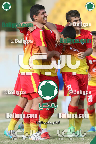 فولاد خوزستان ۴ - ۱