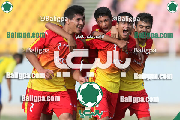 فولاد خوزستان ۴ - ۱