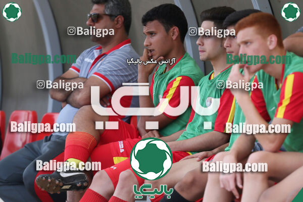 فولاد خوزستان ۴ - ۱