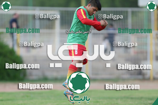 فولاد خوزستان ۴ - ۱
