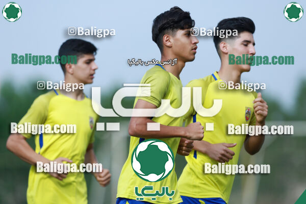 نفت اهواز ۰ - ۲ سپاهان اصفهان