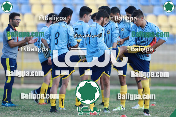 نفت اهواز ۰ - ۲ سپاهان اصفهان