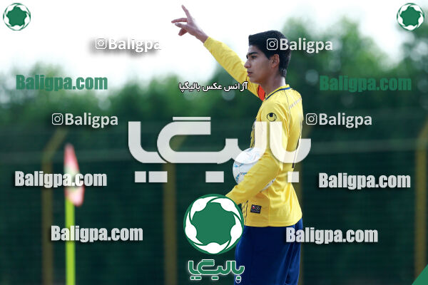نفت اهواز ۰ - ۲ سپاهان اصفهان