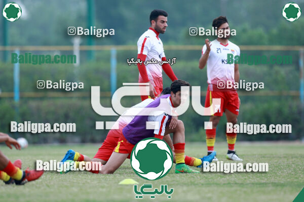 صنعت نفت آبادان ۰ - ۳ فولاد خوزستان