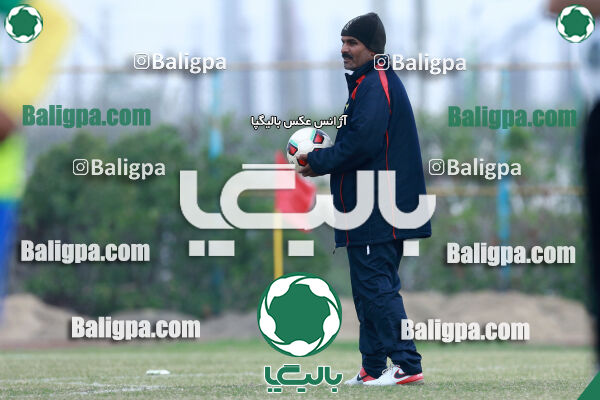صنعت نفت آبادان ۰ - ۳ فولاد خوزستان