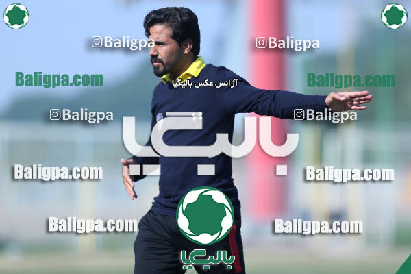 پیشگامان مشهد ۳ - ۰ ماشین سازی تبریز