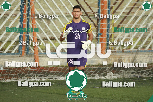 استقلال ۲ - ۴ مقاومت