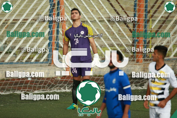 استقلال ۲ - ۴ مقاومت