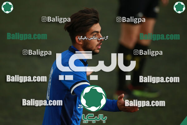 استقلال ۲ - ۴ مقاومت