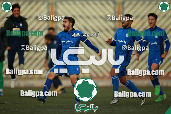 استقلال ۲ - ۴ مقاومت