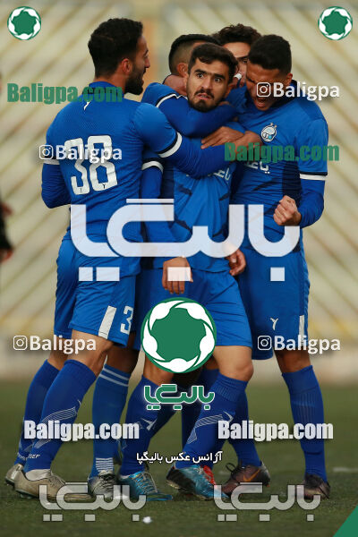 استقلال ۲ - ۴ مقاومت