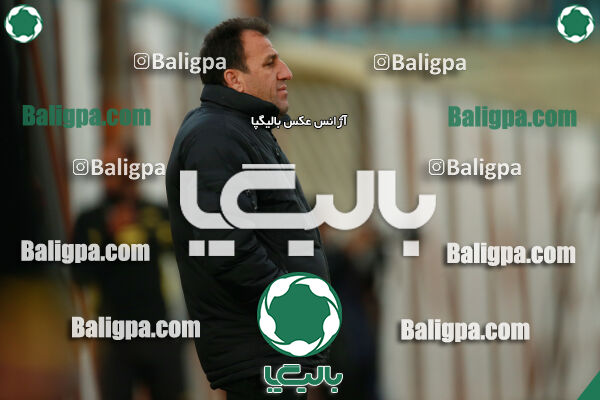 استقلال ۲ - ۴ مقاومت