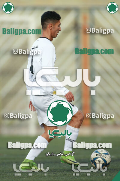 استقلال ۲ - ۴ مقاومت