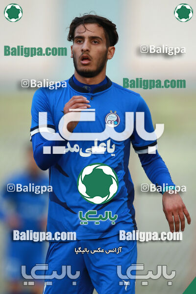 استقلال ۲ - ۴ مقاومت