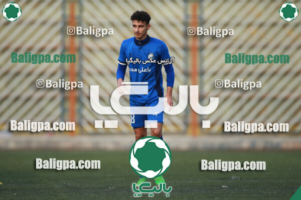 استقلال ۲ - ۴ مقاومت