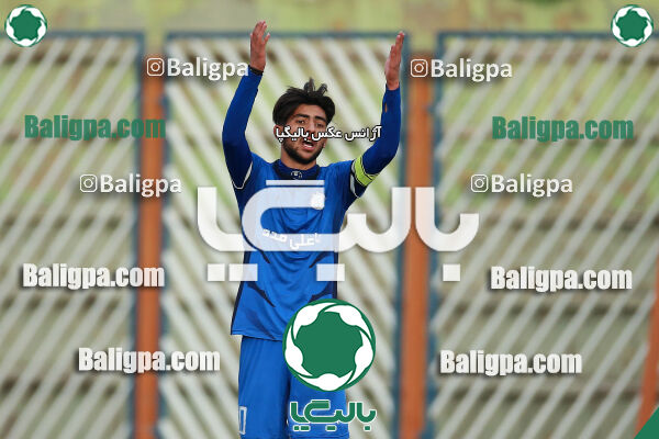 استقلال ۲ - ۴ مقاومت