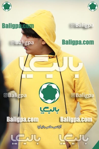 استقلال ۲ - ۴ مقاومت