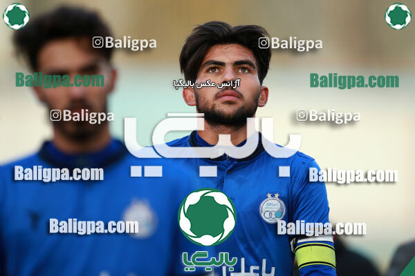 استقلال ۲ - ۴ مقاومت
