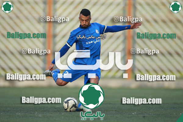 استقلال ۲ - ۴ مقاومت