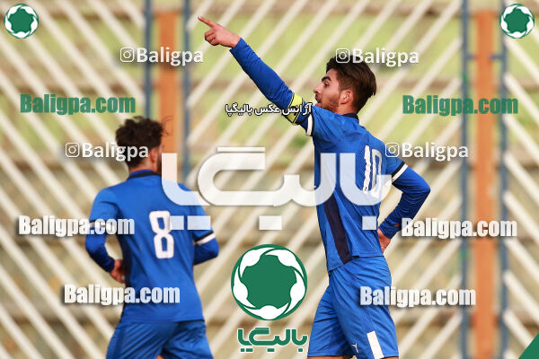 استقلال ۲ - ۴ مقاومت