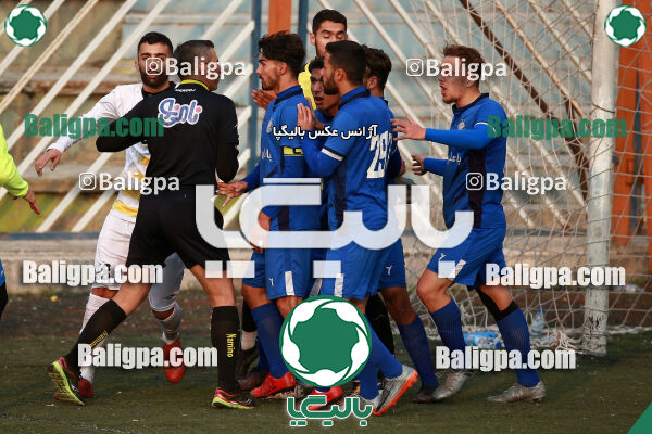 استقلال ۲ - ۴ مقاومت