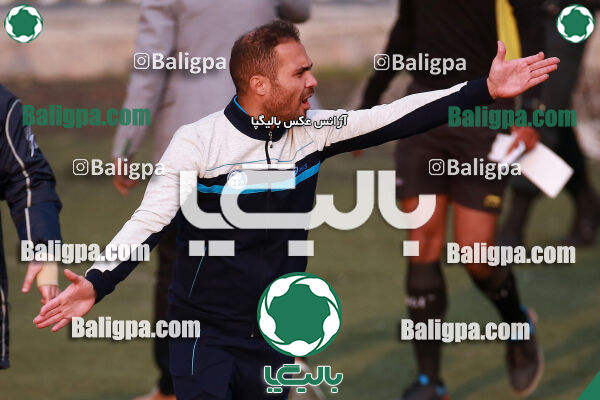 استقلال ۲ - ۴ مقاومت