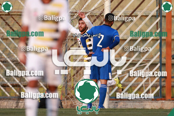 استقلال ۲ - ۴ مقاومت
