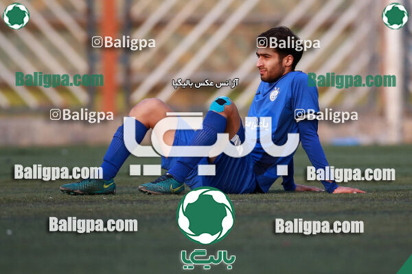 استقلال ۲ - ۴ مقاومت