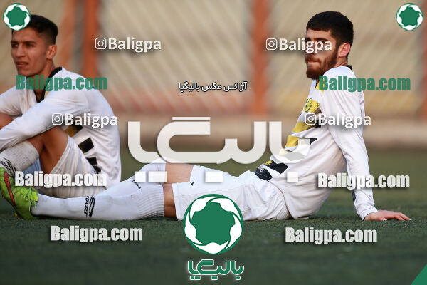 استقلال ۲ - ۴ مقاومت