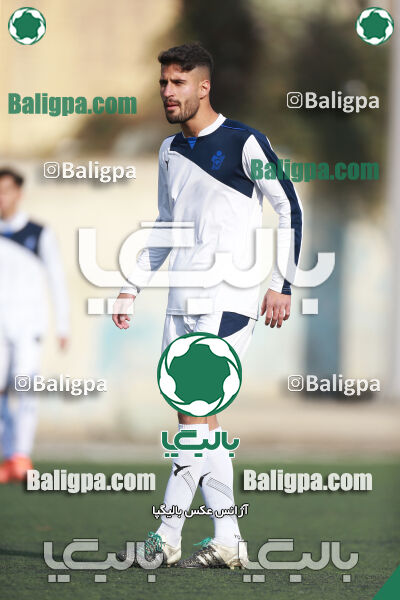 مقاومت 1–0 پیکان