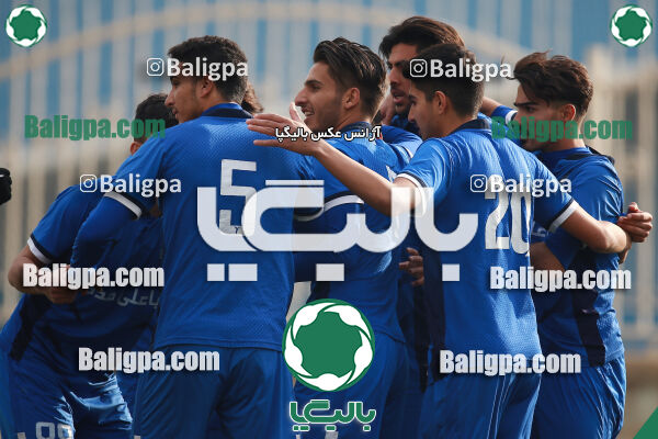 استقلال 3–2 سایپا
