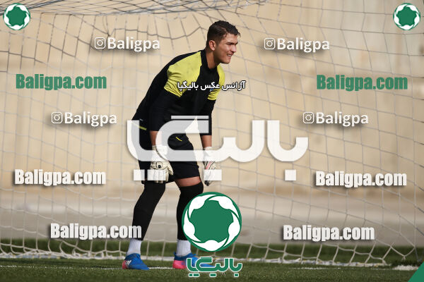 استقلال 3–2 سایپا