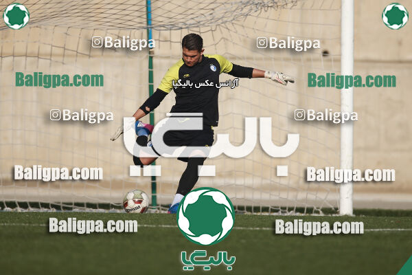 استقلال 3–2 سایپا