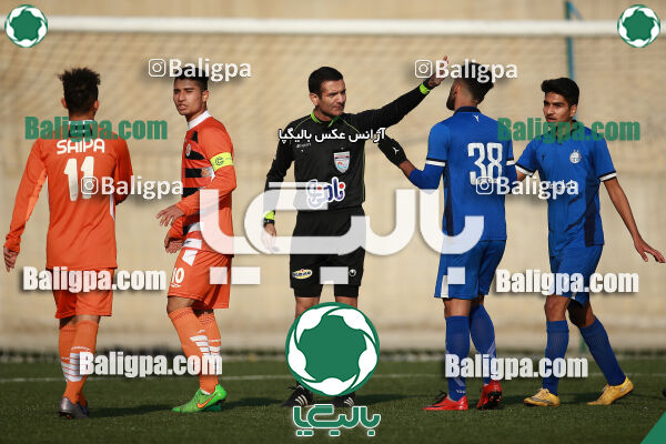 استقلال 3–2 سایپا