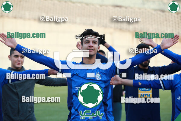 استقلال 3–2 سایپا