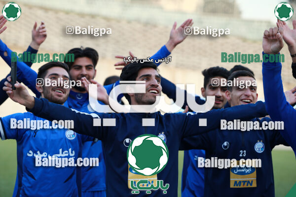 استقلال 3–2 سایپا